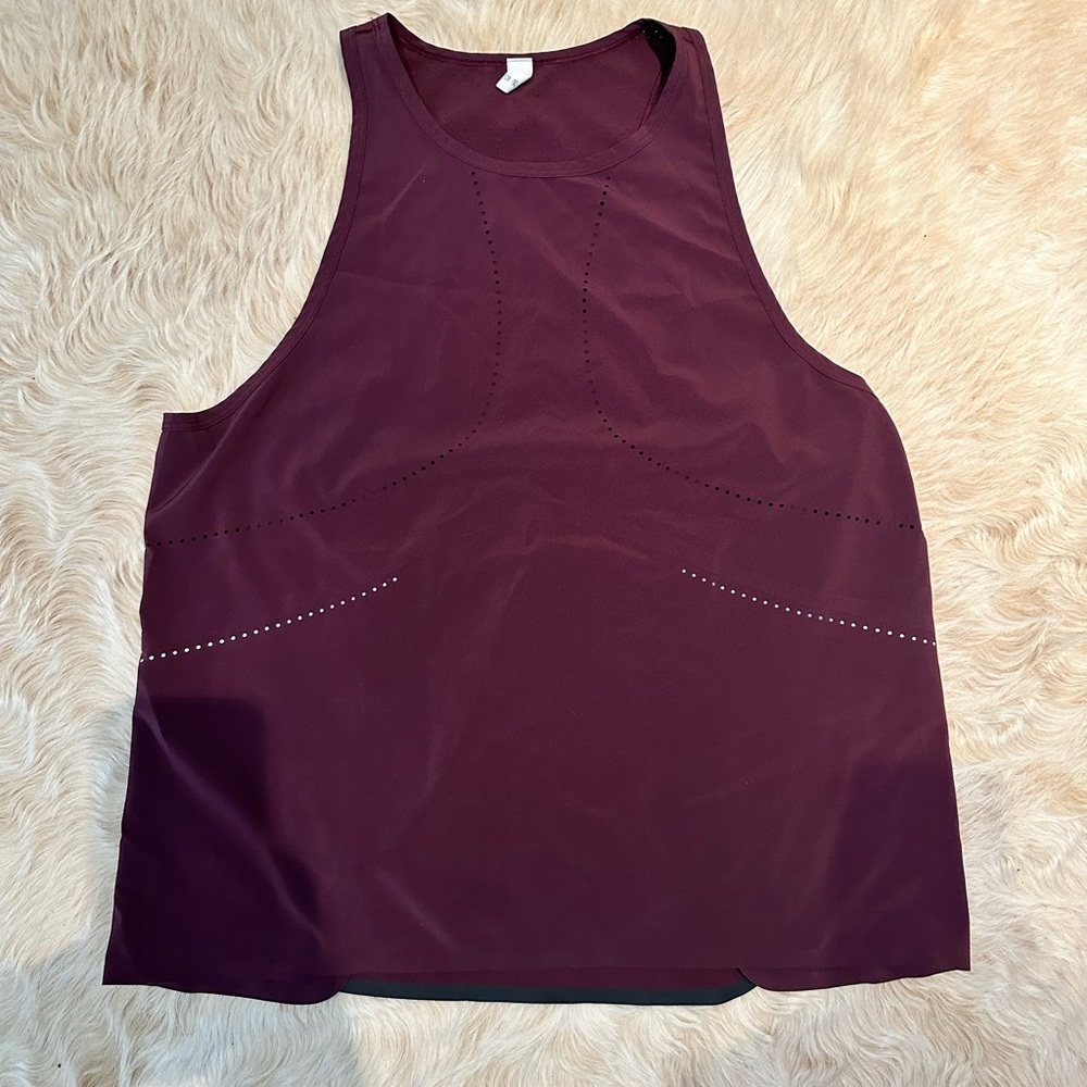 EUC Lululemon Find Your Pace tank 10